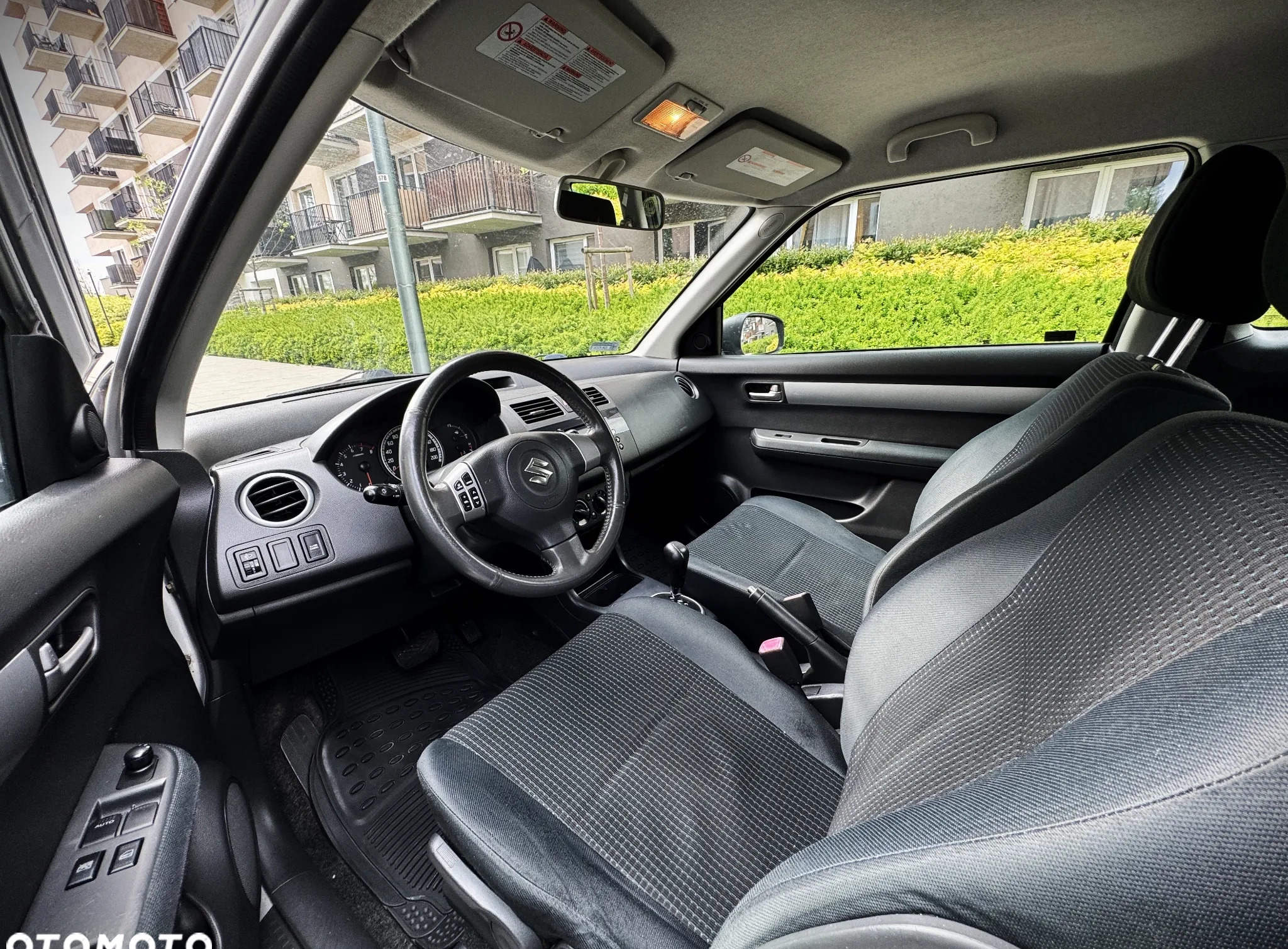 Suzuki Swift cena 14999 przebieg: 229000, rok produkcji 2005 z Warszawa małe 326